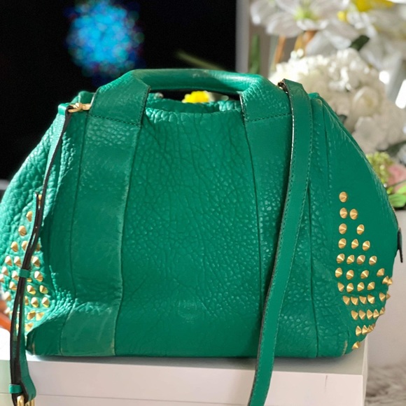 MCM studs bag - Picture 2 of 10